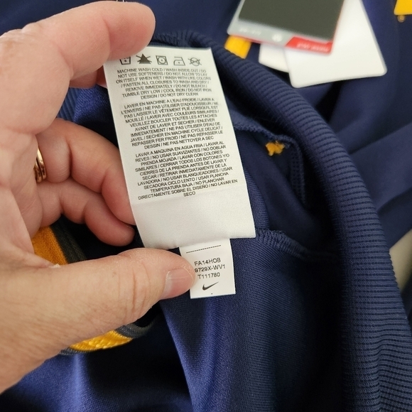 NWT Nike WV MountaineerTrack Jacket sz Lg Dri Fit - Picture 9 of 12